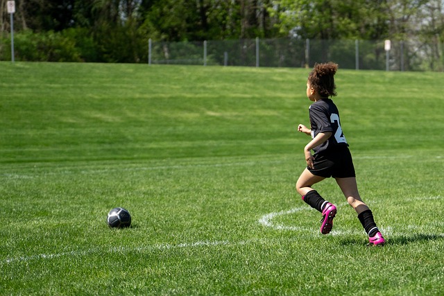Fra græsrodsniveau til verdensscenen: Hvordan kan fodboldmål være springbrættet til en professionel karriere?